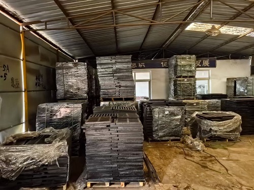 鑄鋼檢查井蓋國標標準：GB/T 23858-2009《鑄鋼檢查井蓋》