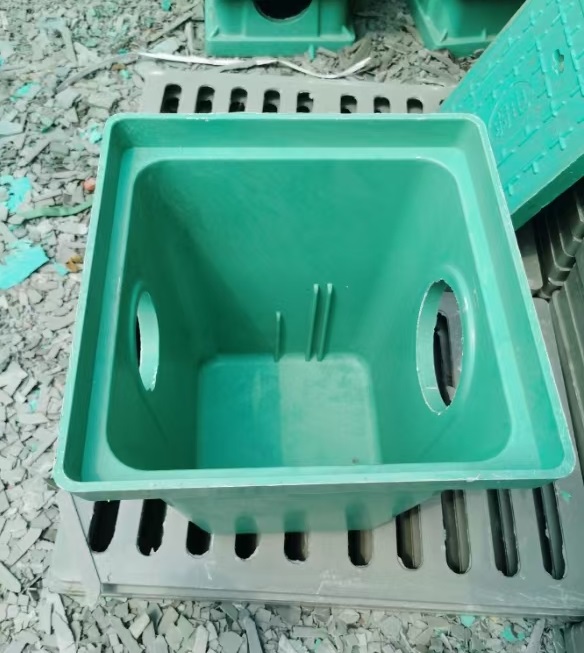 玻璃鋼井蓋套什么定額，玻璃鋼井蓋定額，玻璃鋼井蓋