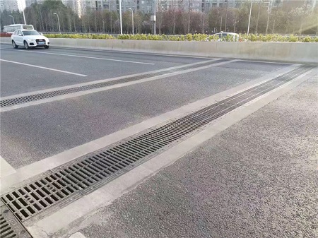 橫截溝鑄鐵篦子，橫截溝，橫截溝篦子，隧道橫截溝鑄鐵篦子