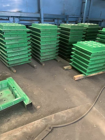 球墨鑄鐵草坪井蓋，草坪井蓋